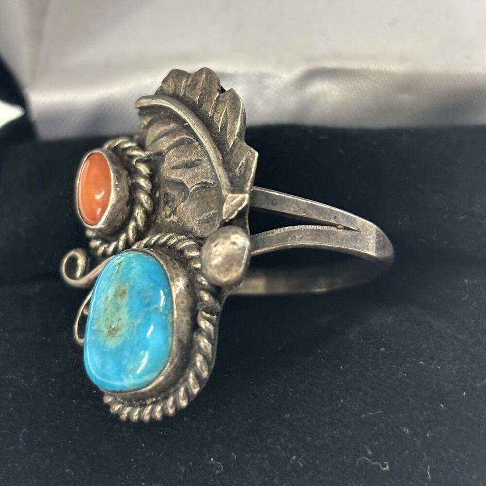 Vtg 60s/70s Navajo Sterling turquoise & coral ring sz 8 - Picture 2 of 6